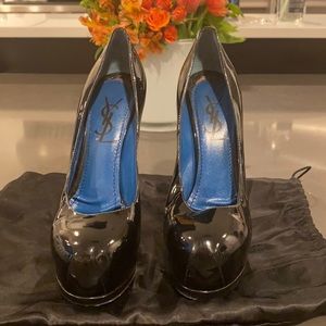 YSL patent leather platform stiletto in black